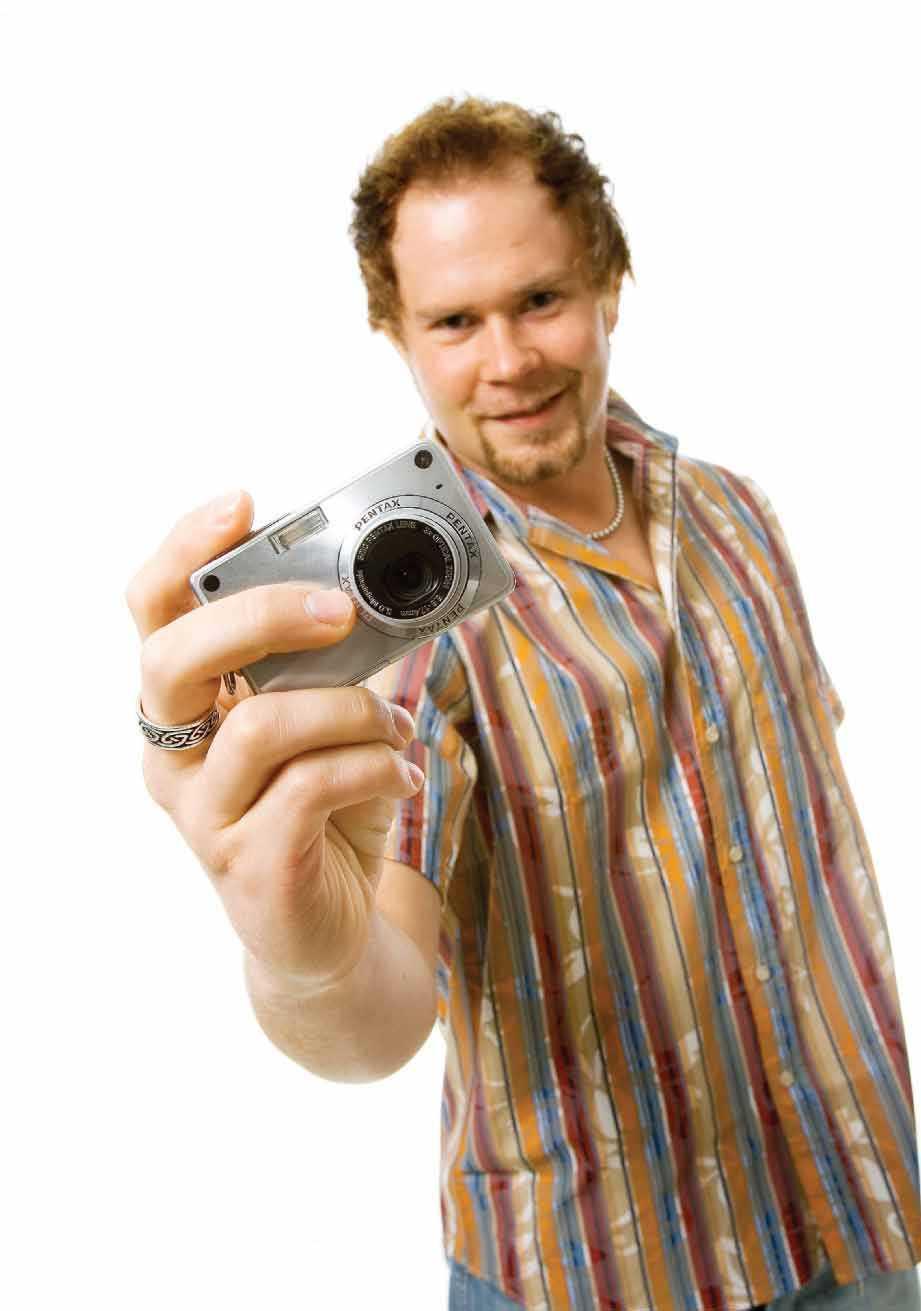 DIGIKAMERAT TESTISSÄ: Taskukamerat Canon Digital Ixus 50 Nikon Coolpix S1 Panasonic Lumix DMC-FX2 Pentax Optio S5n Kompaktikamerat Fuji FinePix F10 HP Photosmart R717 Olympus μ[mju:] Digital 500