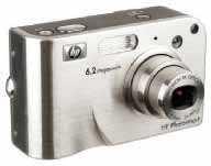 perkko.fi, www.samsungcamera.com Hinta: 399 60 Fujifilm FinePix F10 ei pääse mitaleille koko vertailussa, mutta kompaktikameroiden sarjassa sille tulee jaettu kakkostila Sonyn jälkeen.