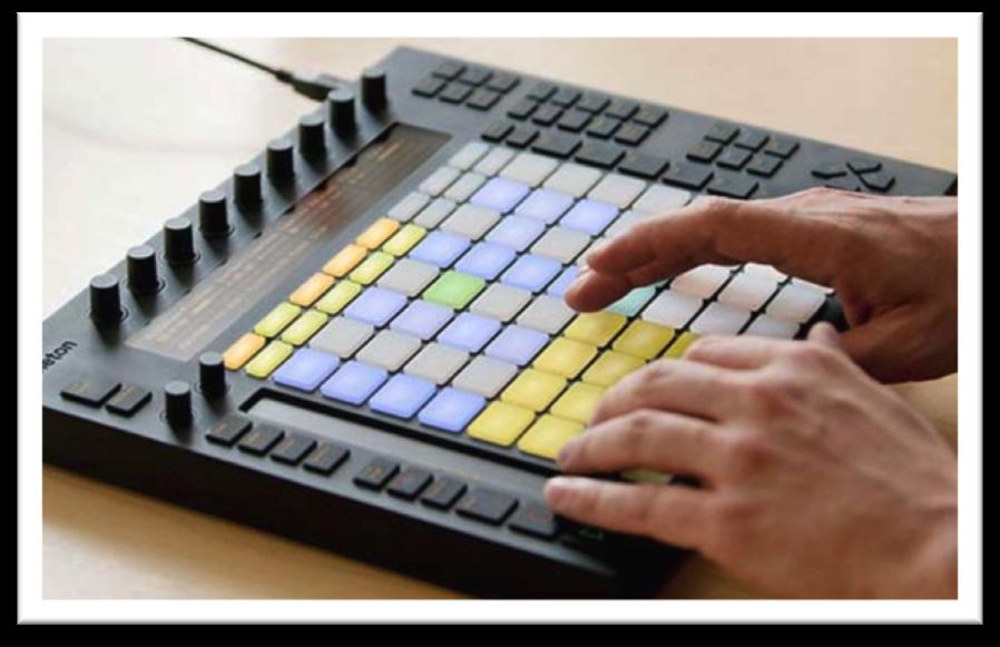 11 Looppien käyttäminen livetilanteessa Ableton Live & Push Push: https://www.ableton.com/en/push/ musiikki-instrumentti ja/tai kontrollirajapinta (engl.