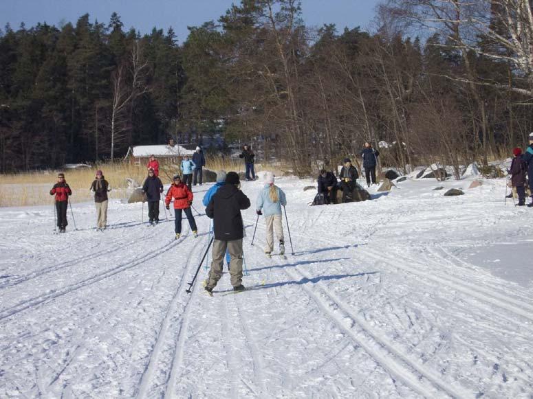 Access to Recreational Sites Closer for rural people: sites for berry and mushroom