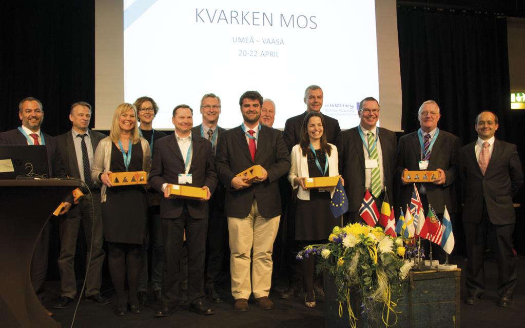 10 MERENKURKUN NEUVOSTON TOIMINTA KvarkenMoS-konferenssin puhujat 21.4.2016 Transport -hankkeet edistävät tämän tärkeän väylän ylläpitämistä ja kehittämistä.