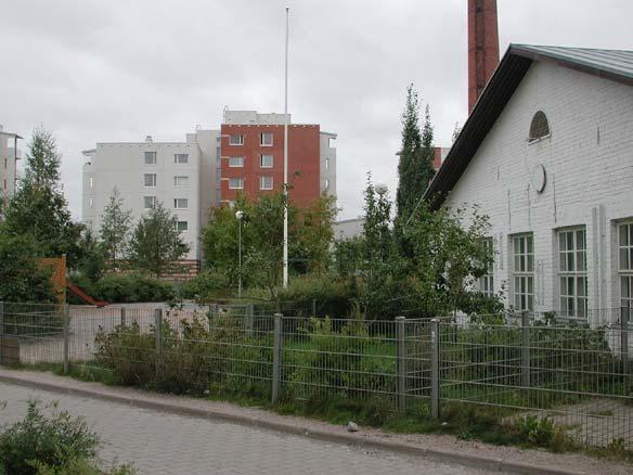 53 Malmin peruspiiri Malmi oli keskiaikaisen Helsingin pitäjän suurimpia kyliä. Asutus oli maaseutumaista siihen asti, kunnes Malmin rautatiepysäkki avattiin 187.