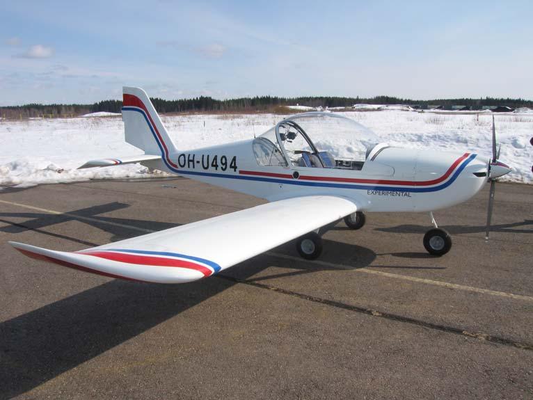 16(47) Kuva 1 TAMKin opiskelijaprojektina rakennettu ultrakevyt EV-97 UL -lentokoneet jaetaan toimintaperiaatteensa perusteella A ja B luokkaan.