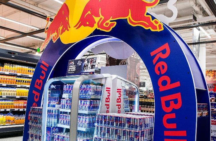 Tesla lanseerauksen monikanavainen RedBullin valtakunnalliseen