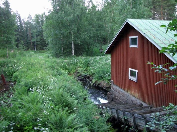 Kuva 29. Kalanviljelylaitos padolta kuvattuna.