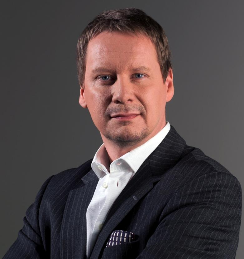 JANNE AALTONEN Erikoislääkäri (anestesiologia), MBA Yhteyspäällikkö, HUS konsernihallinto HUS/Sote-koordinaatioryhmän puheenjohtaja Aiemmin HYKSin Oy:n toimitusjohtaja Logican