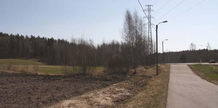 Matinkylä Kivenlahti metro, alustava yleissuunnitelma VAIKUTUKSET JA HAITTOJEN TORJUNTA 53 53 Saunalahden ajotunneli ja rakentamisvaiheen aikainen työmaa-alue Tarkasteltava ajotunnelin suu sijoittuu