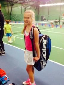 LähiTapiola rahastopalkinnoilla Klo 12:00 alkaen miesten Norpe Tennisliigan 6.kierros GT-HLK Juniorivalmennuksen korvaustunnit 22.12. Juniorivalmennuksen korvaustunnit järjestetään lauantaina 22.12. (klo 10:30-13:30).