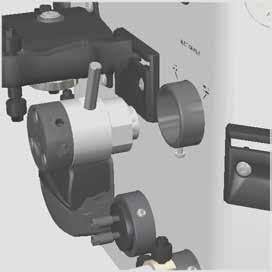 3 Löysää ruuvi Injection valve -venttiilistä T10-momenttiavaimella,