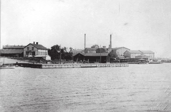 Suntin eteläosa meren puolelta vuonna 1902. Pohjanmaan museon kuva-arkisto.
