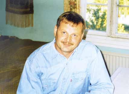 In Memoriam Kunniapuheenjohtaja Hannu Laitinen Muistikuvia Laitisen Hannusta noin 40 vuoden takaa, Suomen Kodinkonehuoltoliiton perustamisen aikoihin.