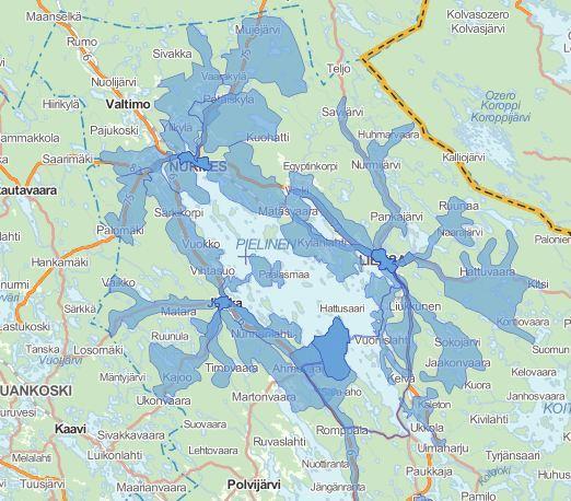 Valtimolta on lyhyin matka Kajaanin lentoasemalle (95 kilometriä). Kaikilta kolmelta lentoasemalta on päivittäin suoria lentoja Helsinkiin.