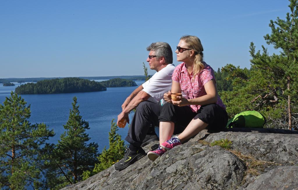 Monipuolinen kumppanuus Muita hankkeen sidosryhmiä Natura ohjelman toimeenpanoa (PAF) edistävät tahot MMM; merkittävä epäsuora osarahoittaja hankkeelle TEM ELY-keskukset Maakuntaliitot Hankealueiden