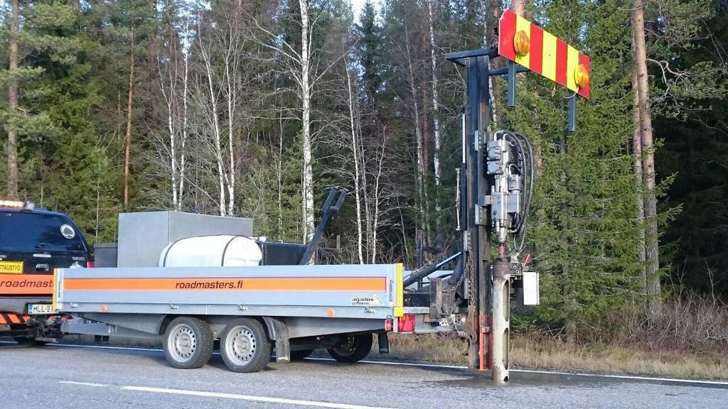 3.1 Kankaantien parantamisen lähtökohdat Fingrid Oy:n muuntajakuljetuksia varten tehtiin tutkimukset kuljetusreitin soveltuvuudesta raskaiden muuntajien kuljetusta varten.