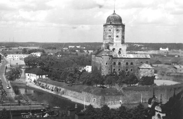 VIIPURIN LINNA Viipurin linna Viipurin linna perustettiin kolmannen ristiretken aikana Tyrgils Knutssonin eli Torkkeli Knuutinpojan käskystä vuonna 1293 vilkkaan kauppapaikan suojaksi, idästä tulevia