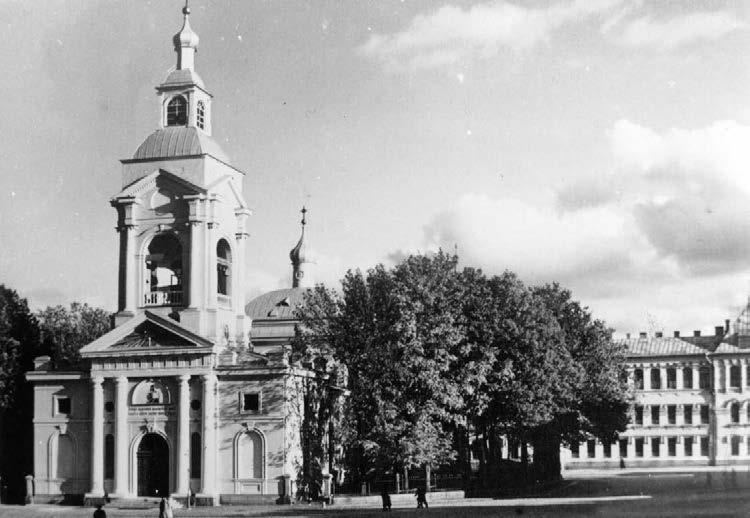 Viipurin ortodoksisen katedraalin alkuperäiset suunnitelmat laati kuuluisa pietarilainen arkkitehti Nikolai A.