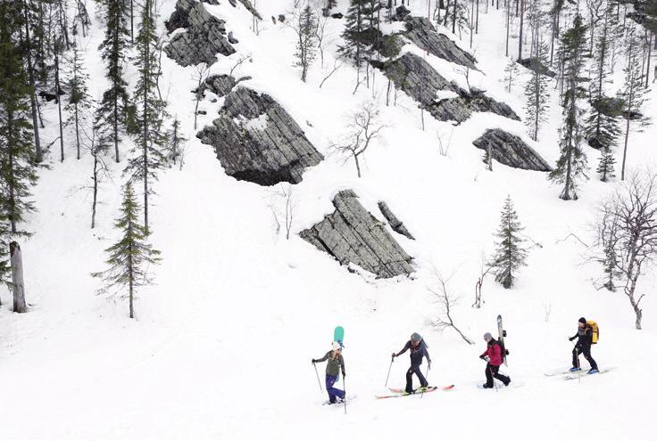 VisitFinland Harri Tarvainen Mbulimi i liqeneve me akull gjatë dimrit, përveç shfrytëzimit