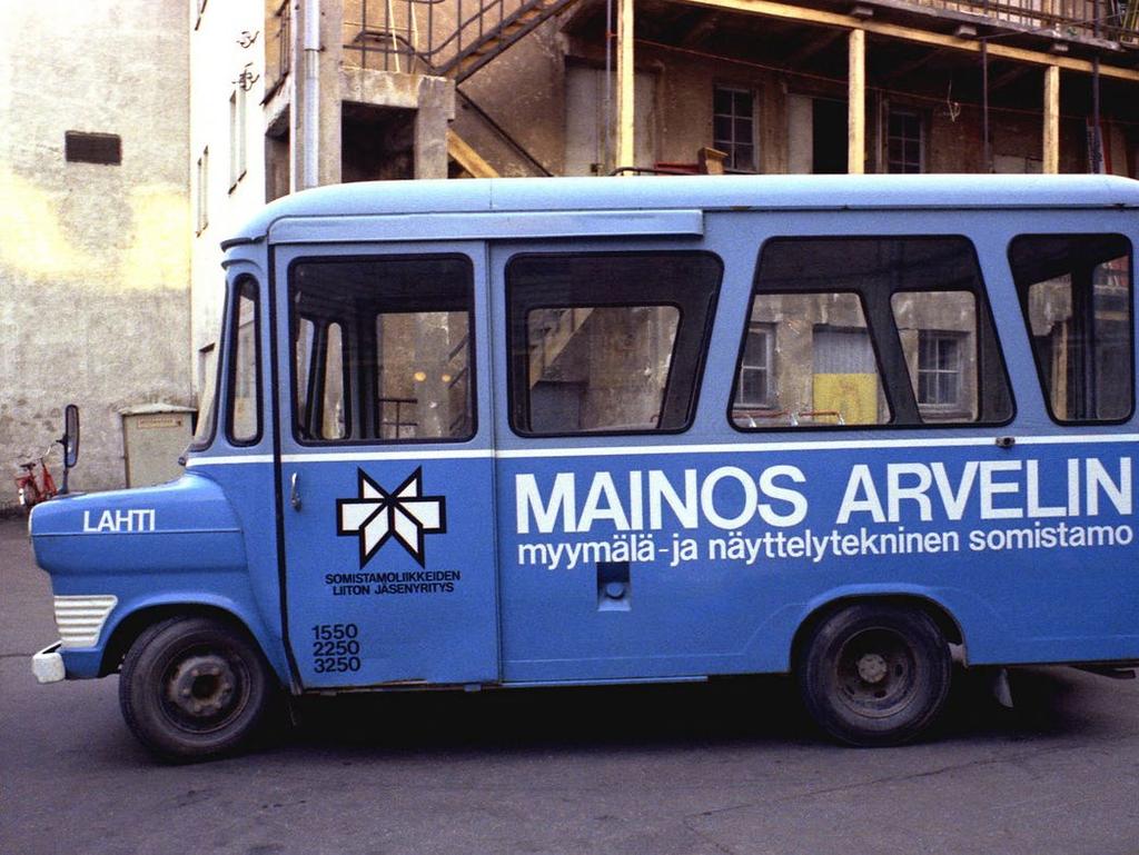 Mainos Arvelin syntyy