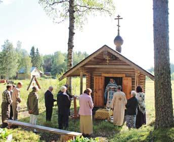 Kysymys oli, voimmeko perustaa naistenpiirin. Vastaus oli myöntävä, olihan tiistaiseuran toiminta hiipunut ikärakenteesta johtuen.