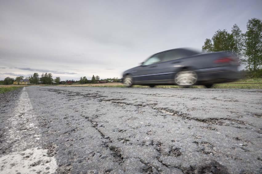 rin satama ja alueen kaupungit muodostavat kiinteän kokonaisuuden valtatien 2 varrella. Valtatien riittävä kapasiteetti on edellytys toimivalle liikennejärjestelmälle.