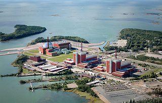 490 MW / reaktori (alun perin 440 MW) rakentaminen aloitettu 71 ja 72, kaupallinen tuotanto 77 ja 81