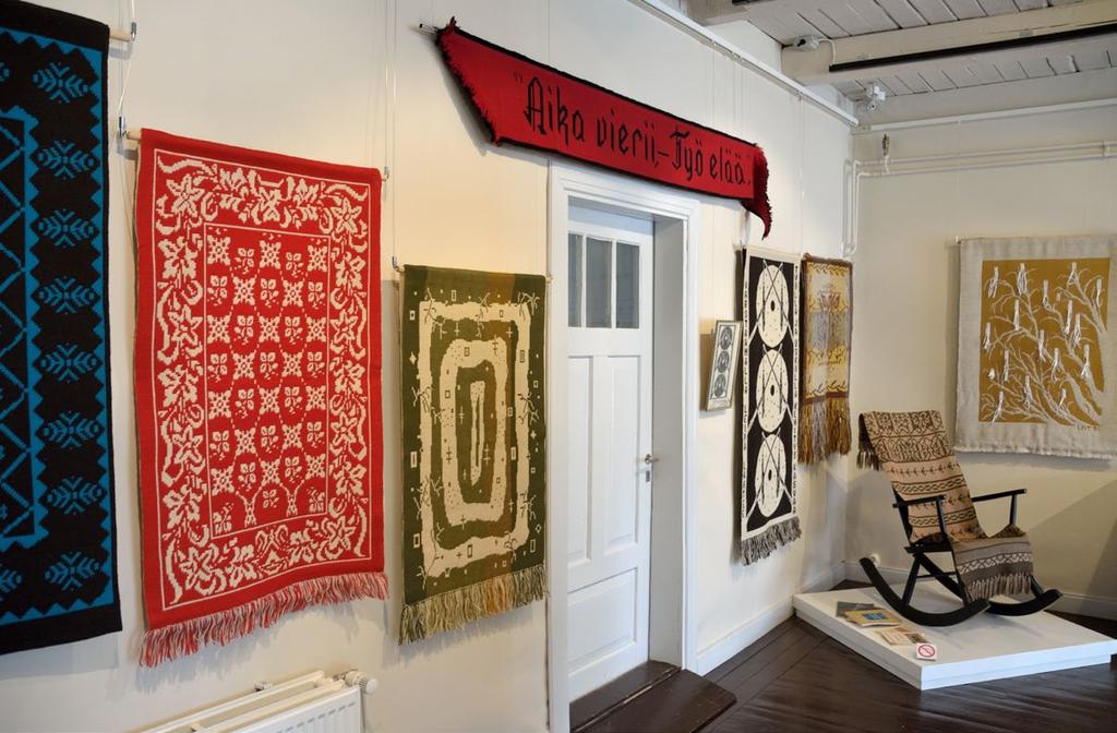 Galleria Laura 16.9. 4.11.2016 TÄKÄNÄ! Galleria Laurassa esiteltiin vuonna 2016 museon kokoelmiin kuuluvia täkänöitä, täkänämalleja ja työpiirustuksia täkänöistä.