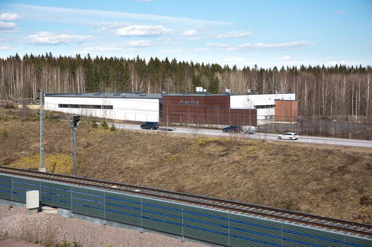 2 2 Kavika Oy Kavika Oy on Järvenpäässä sijaitseva metallialan yritys, joka on perustettu vuonna 1945.