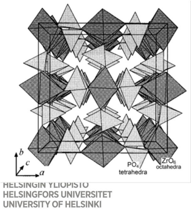 Tuotteiden synteesistä Zr-fosfaatit Kerrosrakenteiset