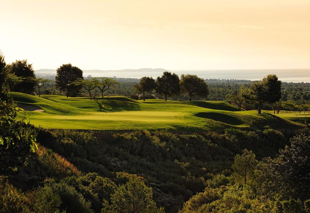 Costa Dauradassa on kaikki mitä tarvitset. Tänne haluat palata uudestaan ja uudestaan. Tomas Björklund, General Manager, Costa Daurada Golf Association Bonmont Golfin 1.