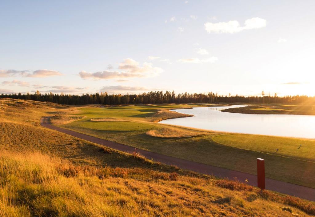 Golf on kivaa! Nelli 8v. Coach par 3 -kentällä 2 green fee (Cooke Classic) majoitus 2 hh 159 GOGOLF GUIDE -ETU VIERUMÄKI GOLF Ainutlaatuinen kokonaisuus koko perheelle MILLAINEN KENTTÄ?