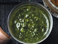 Myyntierä: 6 x 450 g pullo Pakaste Chimichurri-yrttikastike 4880 Myyntierä: 6 x 450 g pullo Pakaste n. 8 h 3 6 ºC n.