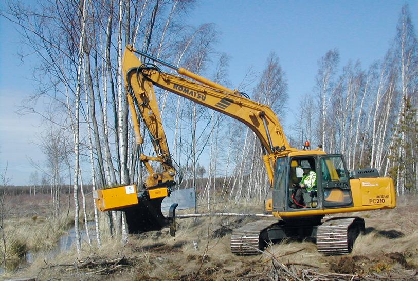 2 METSÄNUUDISTAMINEN menpiteet tulee tarvittaessa tehdä ennen istutusta. Laikkumätästystä voidaan kuitenkin käyttää kohteessa, jossa pohjavesi ei nouse mättään korkeudelle.