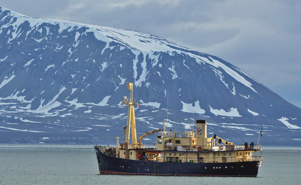 Lauantai 7.7.2018 (A) Pääryhmän kotimatka alkaa. Halutessasi voit silti varata myös omatoimisia lisäpäiviä ja nauttia vielä keskikesästä Longyearbyenin lähistöllä.