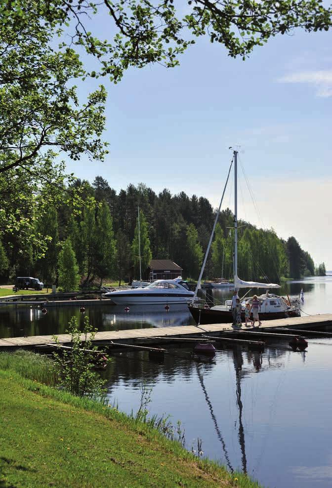 2 Lomaile leppoisasti Toimitus JULKAISIJAT JA VALOKUVAT Heinäveden kunta, Joroisten kunta, Leppävirran kunta, Pieksämäen kaupunki, Navitas Kehitys Oy, Varkaus 2017 SUUNNITTELU JA TAITTO