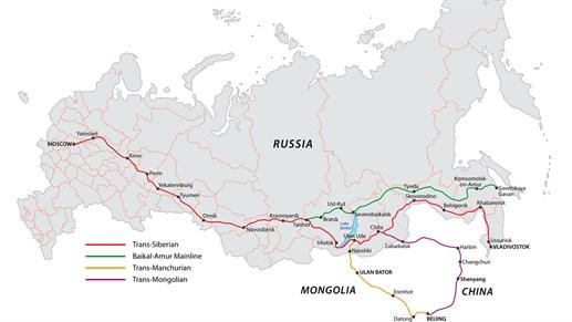 saavutettavissa lentäen. Junan päätepysäkit ovat Moskova ja Venäjän itäisin kaupunki Vladivostok. Yhteensä matkan pituus on noin 9600 kilometriä (Kilroy, Trans-Siperia junamatkojen junamatka 2017.).