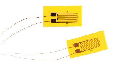 30 Yleisin venymäliuskatyyppi on kuvassa 20 esitetty metallikalvovenymäliuska (foil strain gage), joka valmistetaan etsaamalla ohuesta metallikalvosta.