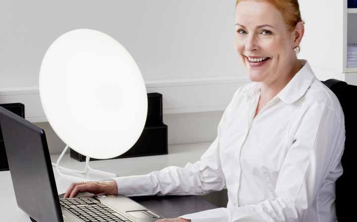 Innolux Rondo LED on tyylikäs, monikäyttöinen ja minimalistinen kirkasvalolaite, jonka LED-valonlähdeteknologia vie kirkasvalohoidon uudelle tasolle: Rondo LEDin valonlähteet ovat erittäin