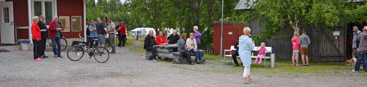 jen jaossa kaikki nuoret saivat jäätelöt. Seuraavana saappaalle anto vauhtia naiset.