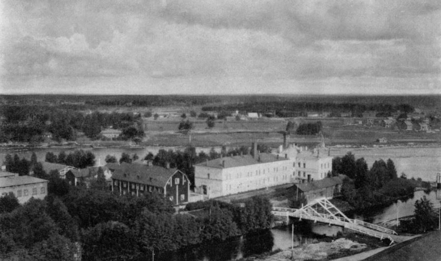 lohipatojen vieressä. Lasaretinsaaren historialliset rakennukset ja maisemakokonaisuus luovat alueelle omaleimaisen ilmeen.