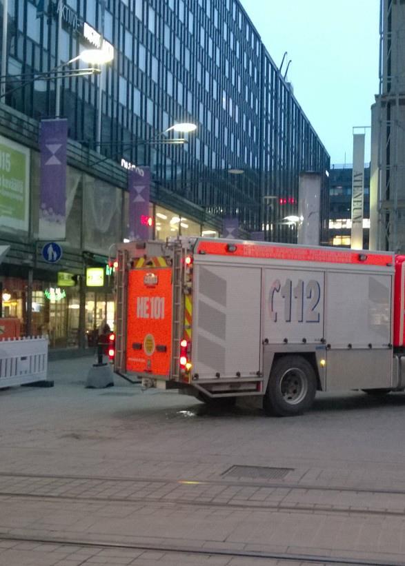 Jos et ole julkisuudesta, onko sinua edes olemassa? Todellisuus muodostuu julkisuudessa. Meidän on vahvistettava toimintamme hyväksyttävyyttä ja otettava roolimme mielipidejohtajana ja vaikuttajana.