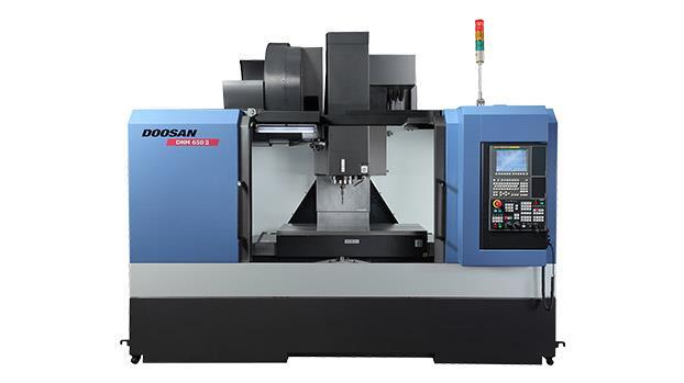 21 KUVA 9. Doosan SMX 3100S (Doosan 2017) 3.2.4 DMG Mori DMG-Morilla on oma edustus Suomessa. Tehdasta edustivat neuvotteluissa Lauri Erkkola sekä Aki Mäki.