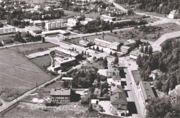 Helsingin maalaiskunta, Helsinge landskommun Helsingin pitäjästä tuli 1865 Helsingin maalaiskunta, kun saatiin uusi kunnallislaki sekä sen myötä kuntakokous ja kunnallislautakunta.
