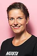 Loput penkeistä on vanhoja penkkejä, mitkä on uudistettu Taukopaikan kriteereihin sopiviksi. Uudistetut penkit ovat saaneet ylleen keltaisen maalin sekä nimikyltin.