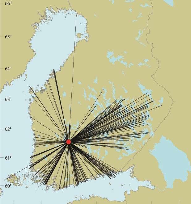 Tarastenjärven jätteenkäsittelykeskuksen lokit 1998-214 - 215 Juvaste, Koskinen 33 Lokkien lukurengastapaamisia vertaillen voidaan tutkia myös lokkien sosiaalista käyttäytymistä.