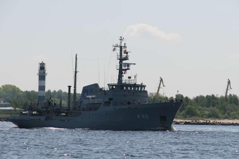 2 (9) LVNS A-90 VARONIS Latvia Call sign YLNV Length Width Draught 59.