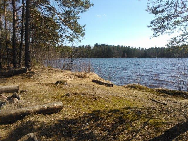 701 hehtaaria/ suunnittelun piirissä nyt ranta-aluetta 71 ha), vesistöinä Ali-Paastonjärvi, Mustalammi, Kalatoin ja Nuijajoki - koko Tuorilan kylän tila Kaks'koski 63:3 (n.