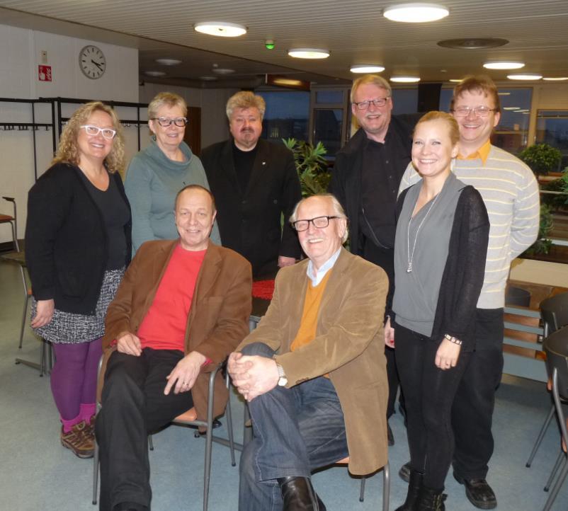 KADUNNIMITOIMIKUNTA, KOKOONPANO KAUDELLA 2015-2016 Matti Heinivaho, puheenjohtaja Jari Niemelä, varapuheenjohtaja Markku Forsberg Petri Jokinen Marja-Leena Niittymäki Hanna (Porkkala) Kanti-Paul