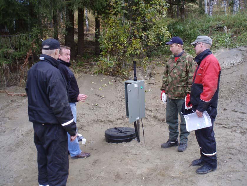 kemikaalinsyötön paineilman avulla. Kuvassa puhdistamo on käyttövalmiina.