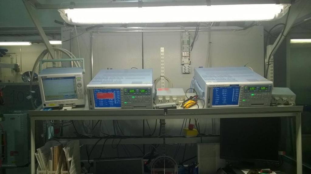 20 5.2 Mittausjärjestelyt Sähköiset mittaukset suoritettiin kahdella Yokogawa WT3000 tehoanalysaattorilla sekä moottorin lämpötilat lämpötilapiirturi Yokogawa MV2000:lla.