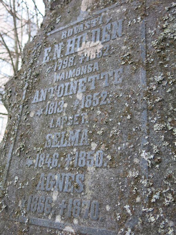 33 / 117 Syntymä- ja kuolinaika Syntymävuosi 1798 Kuolinvuosi 1882 Henkilötietoja Erik Niklas Hildén Nimike Sukunimi Etunimet Lapset Hildén Agnes Syntymä- ja kuolinaika Syntymävuosi